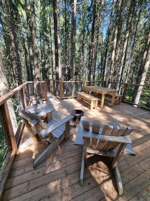 莱旺厄尔 Treetop Ekne - Hytte I Skogen Med Hengebru酒店 外观 照片