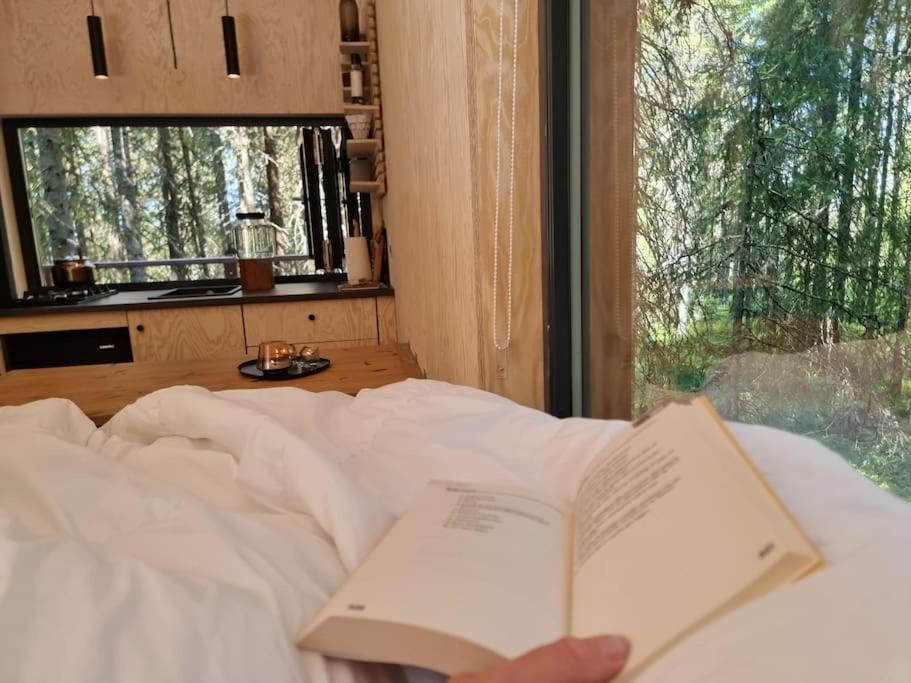 莱旺厄尔 Treetop Ekne - Hytte I Skogen Med Hengebru酒店 外观 照片